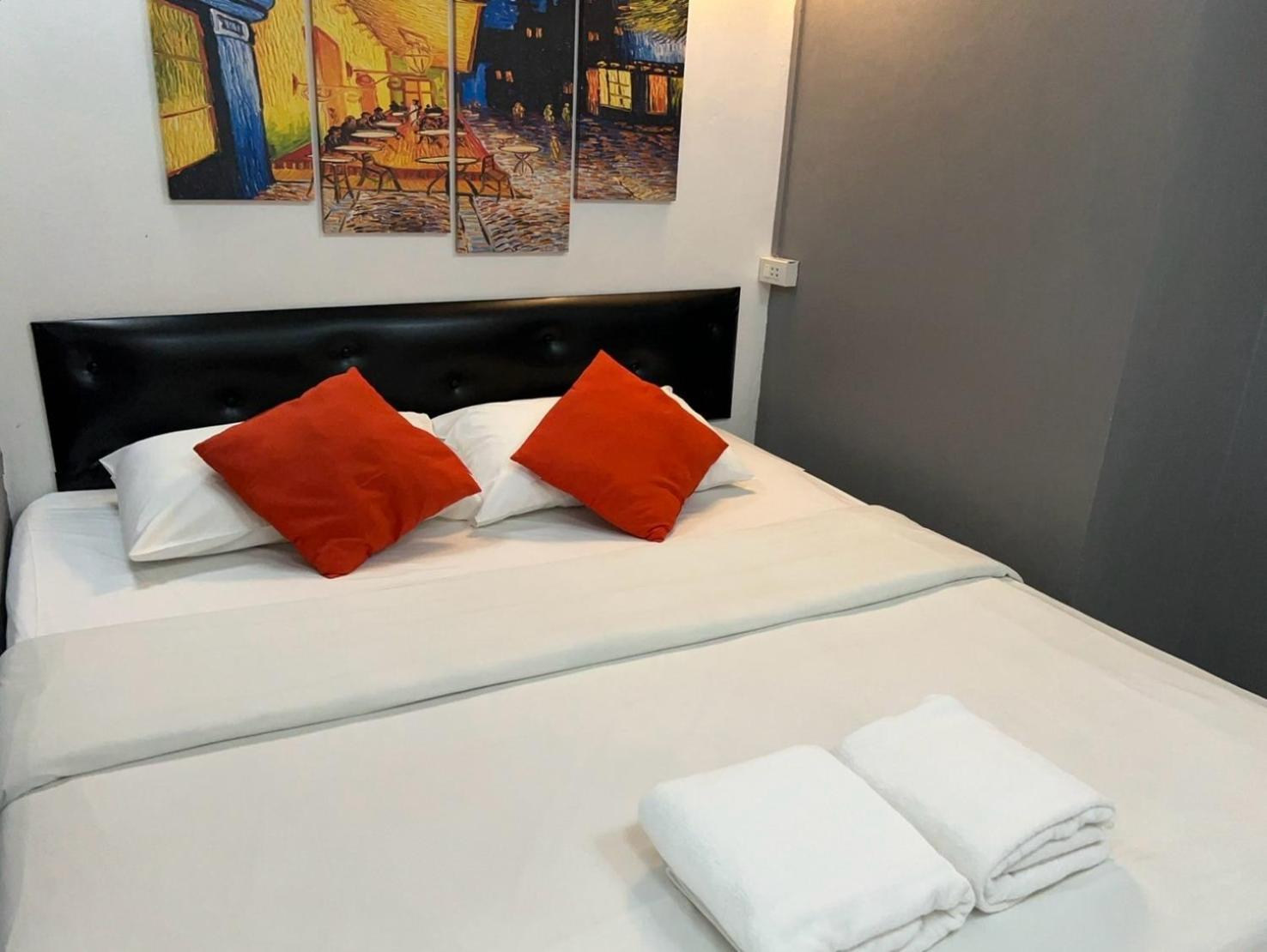 Khaosan Art Hotel Bangkok Extérieur photo